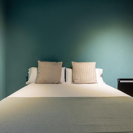 Ideal Hostel Madryt Zewnętrze zdjęcie