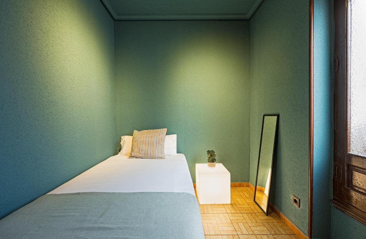Ideal Hostel Madryt Zewnętrze zdjęcie