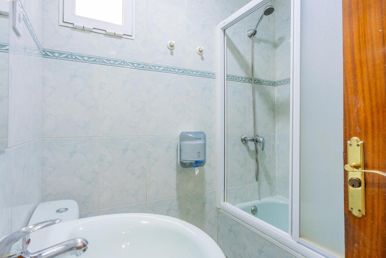 Ideal Hostel Madryt Zewnętrze zdjęcie