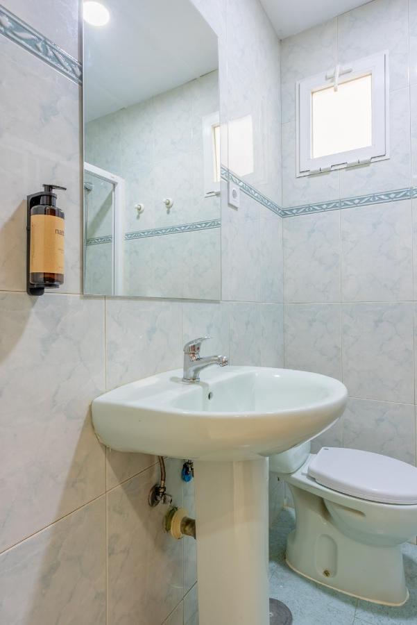 Ideal Hostel Madryt Zewnętrze zdjęcie