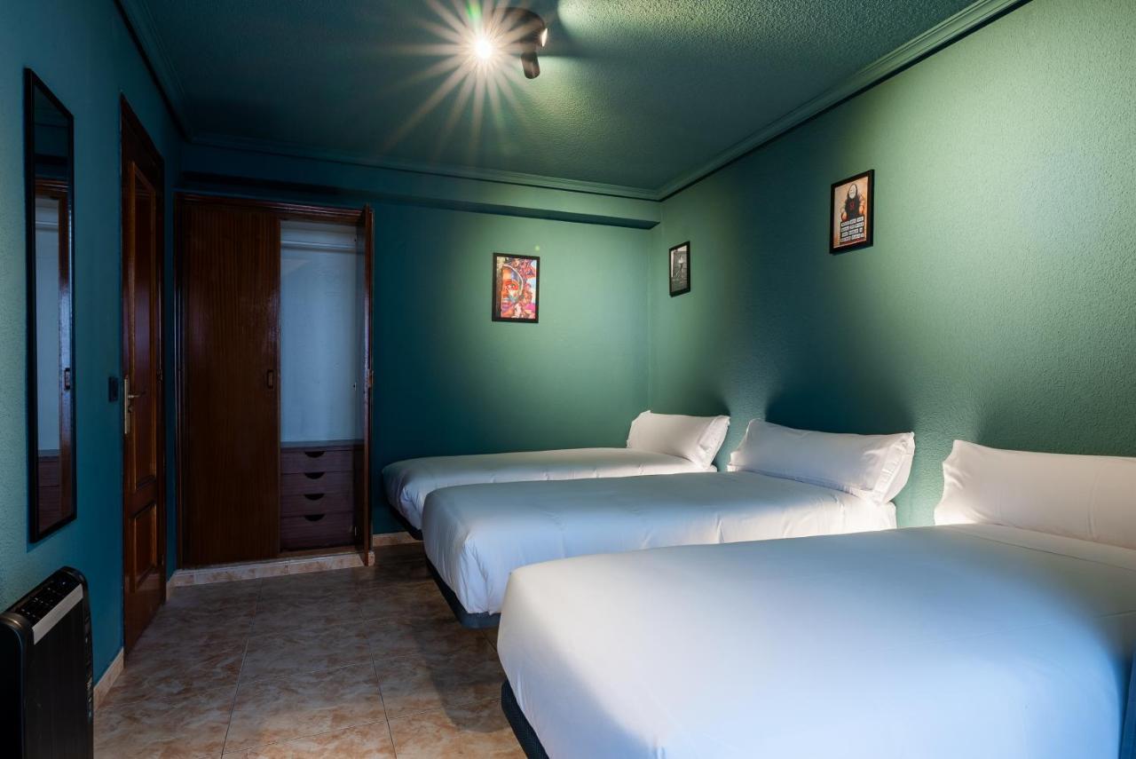 Ideal Hostel Madryt Zewnętrze zdjęcie