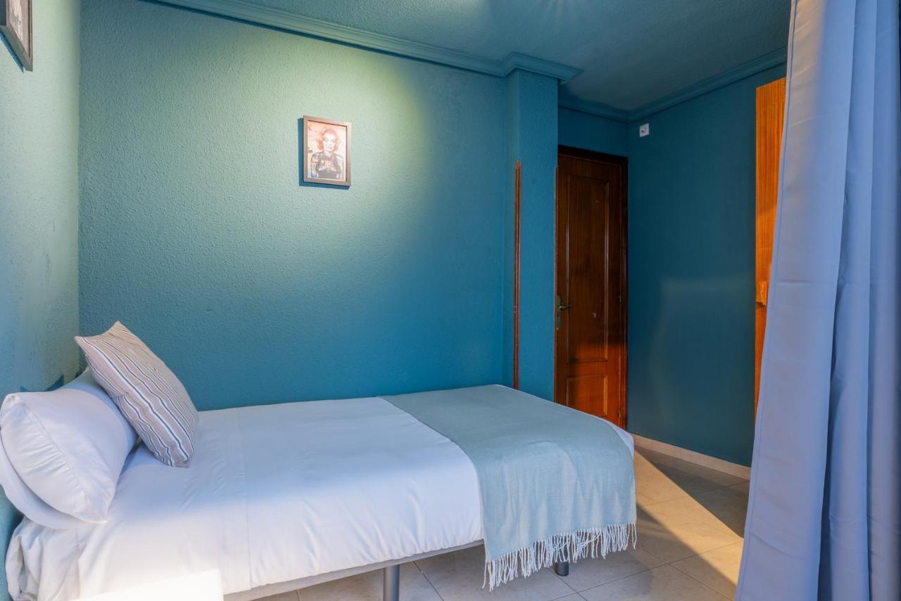 Ideal Hostel Madryt Zewnętrze zdjęcie