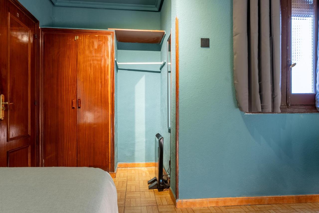 Ideal Hostel Madryt Zewnętrze zdjęcie