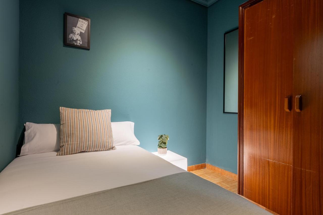 Ideal Hostel Madryt Zewnętrze zdjęcie