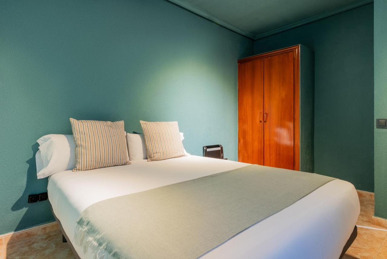 Ideal Hostel Madryt Zewnętrze zdjęcie